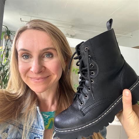 The BEST Women's Black Combat Boots (Under $50!) | Womens black combat ...