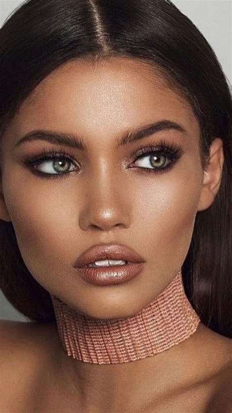 tan skin light makeup