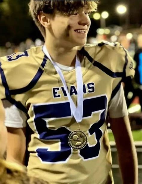 Cowan "Bentley" Moore Obituary (2024) - Newnan, GA - McKoon Funeral ...