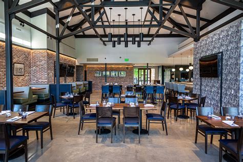 Back Table - Southern/Soul Restaurant in The Woodlands, TX | The Vendry