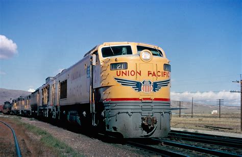 Union Pacific Freight Train Milwaukee Union Pacific Railroad: