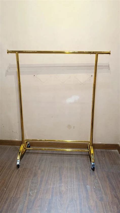 Garment Display Racks & Stands - Garment Hanging Rail Stand Trader ...