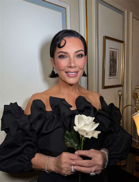 Kris Jenner’s Viral Facelift: Everything to Know