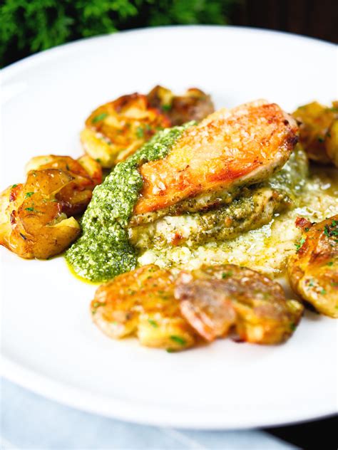 Pesto and Mozzarella Stuffed Chicken Breast - Krumpli