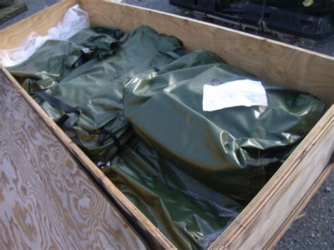 Command Post Army Surplus 的图像结果