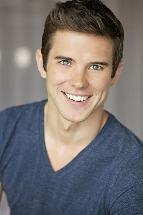 Carson Nicely | Wiki Shadowhunters en Español | Fandom