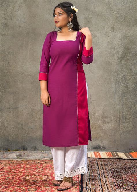 Get Side Panel Detail Square Neck Purple Kurta at ₹ 995 | LBB Shop