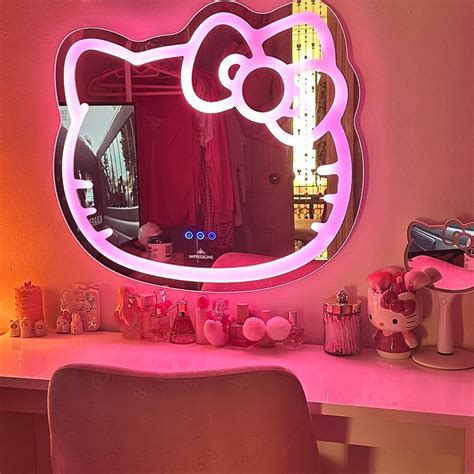 Hello Kitty Pink Vanity Mirror with LED Lights