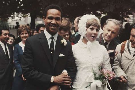 5 instances when foreign cricketers were smitten by Indian damsels