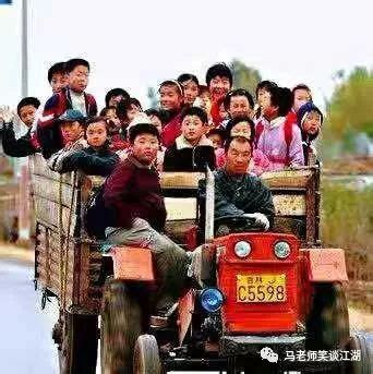 广西偏远山区孩子们在学校里的一天，苦并快乐着
