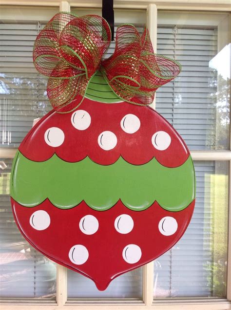 Christmas Ball Door Hanger, personalized by samthecrafter on Etsy ...