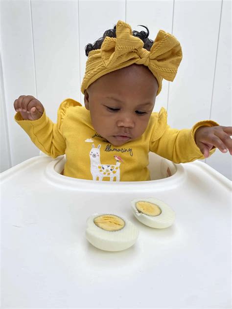 10 Tips for Starting Solids - First Foods for Baby