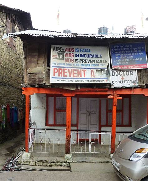 Review: An Insider's Perspective on India's Failing Public Health ...