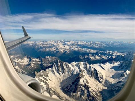 10 countries with the most time zones in the world | Condé Nast ...