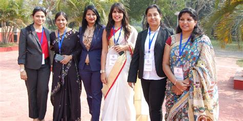Transitioning into Leadership: A Programme for Women Executives (TLPWE ...