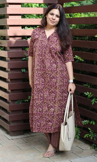 Cotton Kantha Berry Pink Pleated Kurta and Pants – Baareeki