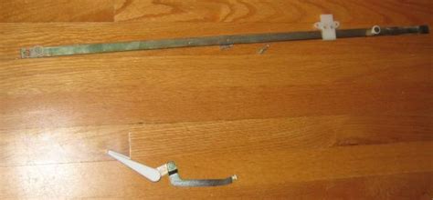 How to Fix Window Lock 的图像结果