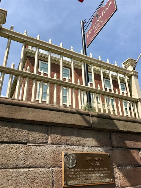 The John Brown House Museum - Go Wandering