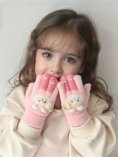 Trendy Accessories Every Kid Needs in Their Wardrobe – Momatos