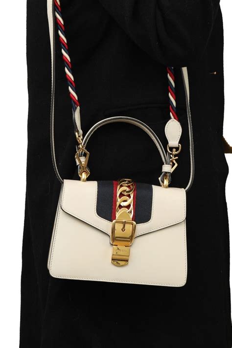 Louis Vuitton Monogram Vernis Ana Clutch Bag
