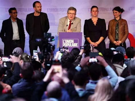 French polls: Macron, far-right rival Le Pen to eye runoff | The ...