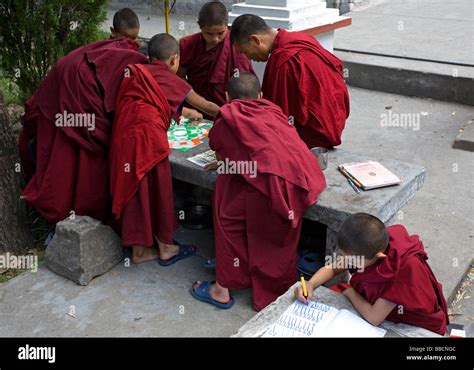 Monk thinking hi-res stock photography and images - Alamy