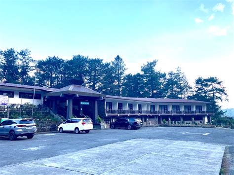 MOUNT DATA HOTEL (Mountain Province) - Hostel Reviews & Photos ...