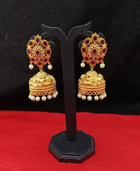 Buttas – Bhanu Collections