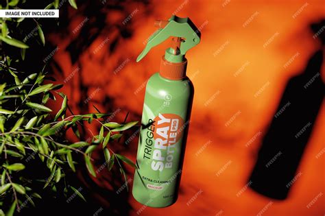 Premium PSD | Bottle with trigger sprayer mockup