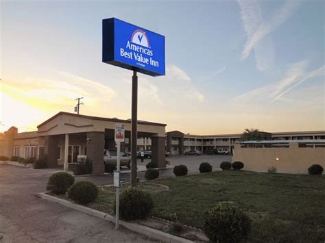 AMERICAS BEST VALUE INN HANFORD - Hotel Reviews, Photos, Rate ...