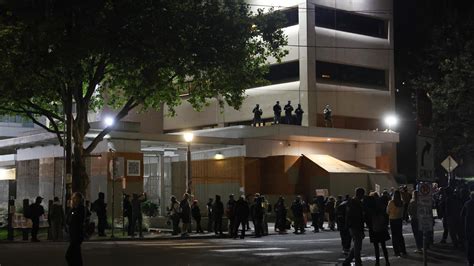 The difference between journalists and social media influencers ...