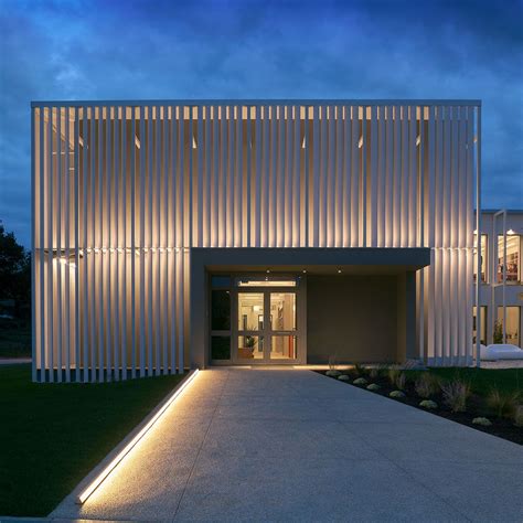 Architectural Lighting - Emerald Harbour