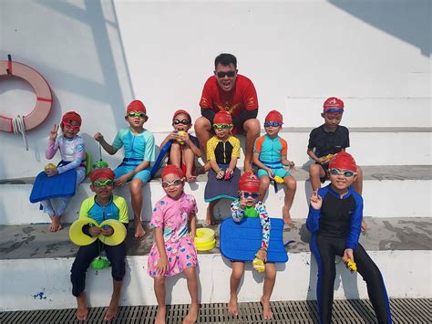 Free Swim Lessons 的图像结果