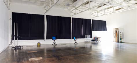 Room Divider Curtains vs. Interior Wall: Which Is Right For You ...