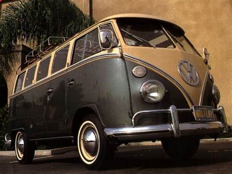 Aminet - pix/vehic/vw_bus_f.jpg