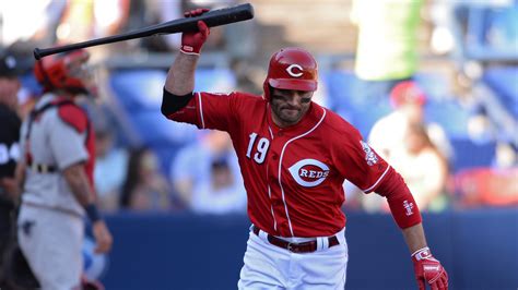Joey Votto pop out record: Cincinnati Red pops out to first base for ...