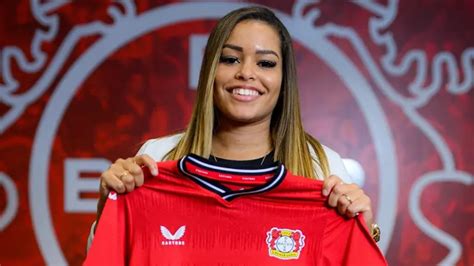 El Bayer Leverkusen Femenil estrenaría playera en el Azteca ante ...