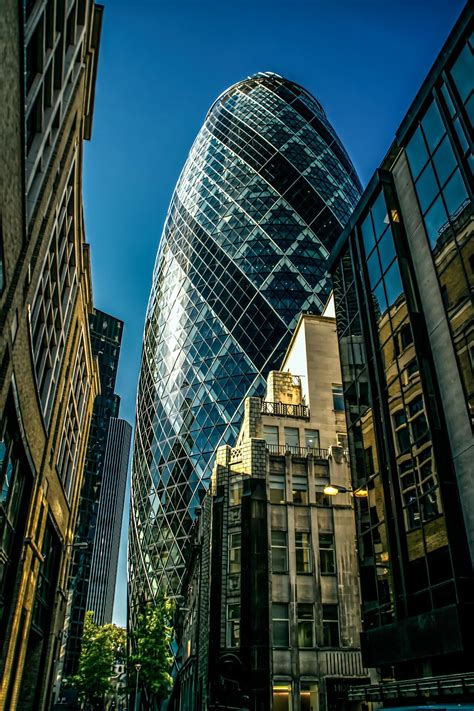 30 St Mary Axe w Londynie (Anglia) - The Gherkin, Swiss Re