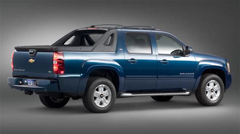 How To Draw A Chevy Avalanche