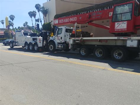 Heavy Duty Towing – Pepe's Tow Service Inc.