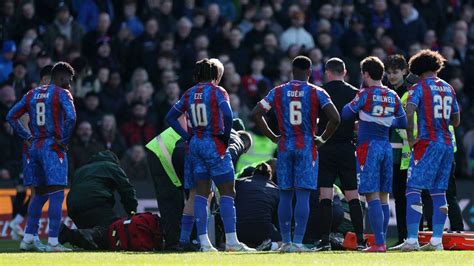 Michael Oliver not on latest Premier League referees' list after ...