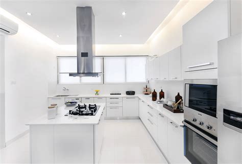 8 Must-Haves in Indian Kitchens