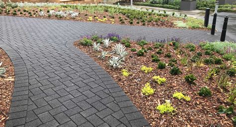 Pedestrian Permeable Concrete Pavers - HydroSTON