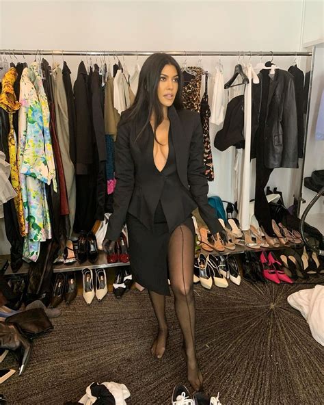 Celebrity Legs and Feet in Tights: Kourtney Kardashian`s Legs and Feet ...