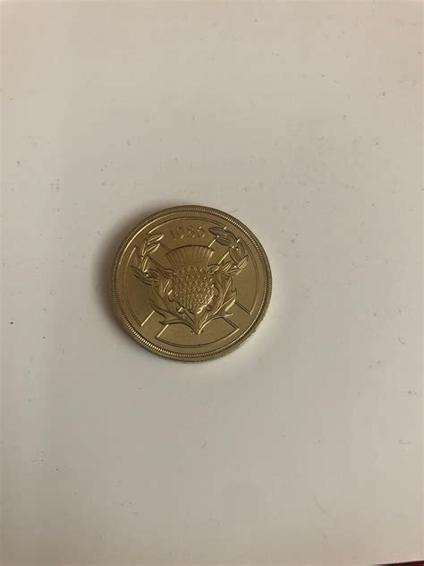 Strange 2 pound coin I found : r/UKcoins