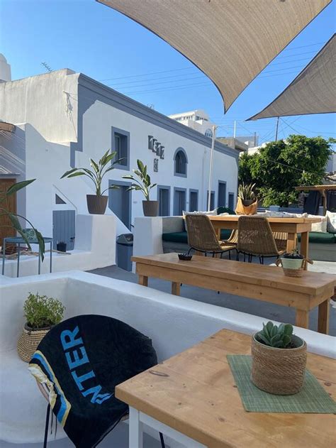 1812 CAVES ‘N MANSION (Karterados) - Guesthouse Reviews, Photos, Rate ...