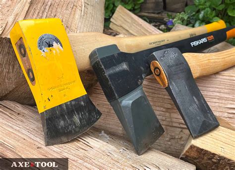 Felling Axe vs Splitting Axe: Understand the Differences | Axe & Tool