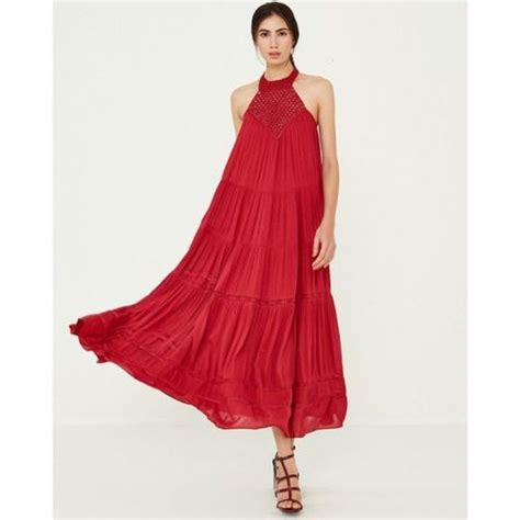 Crochet dresses for women: Most charming styles to wear in all seasons