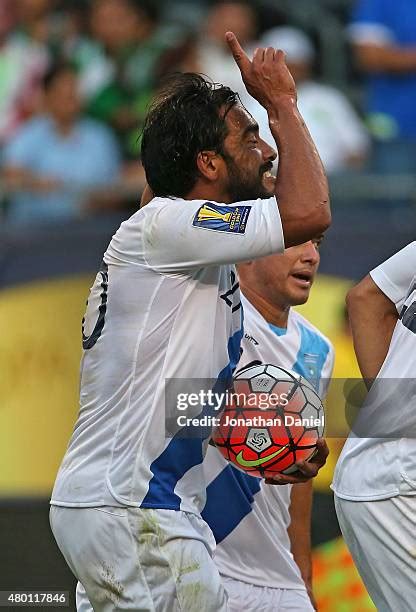 1,325 Carlos Ruiz Soccer Player Stock Photos, High-Res Pictures, and ...