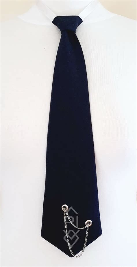 Necktie Tutorial 的图像结果